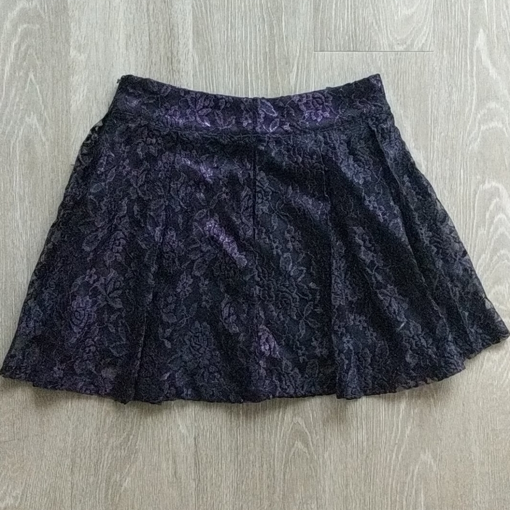 ☀️Purple Metallic Floral Skirt - XS